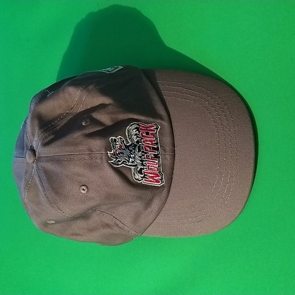 Hartford wolf pack lot
